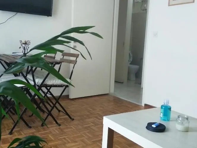 Central Corfu Town Appartamento *